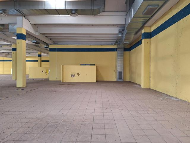 #25742 Capannone commerciale di ampie dimensioni in vendita - foto 10