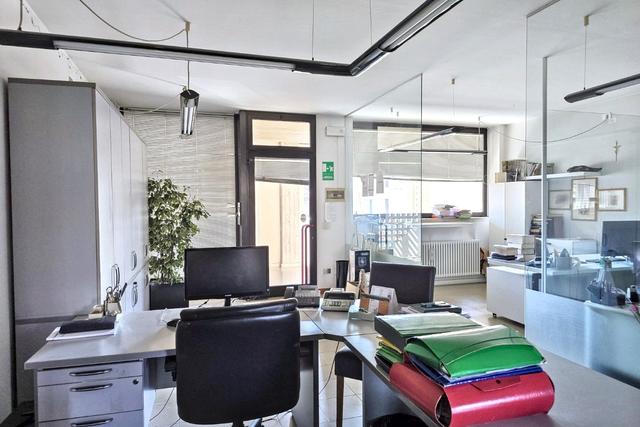 #2537275 Ufficio con garage in vendita - foto 11