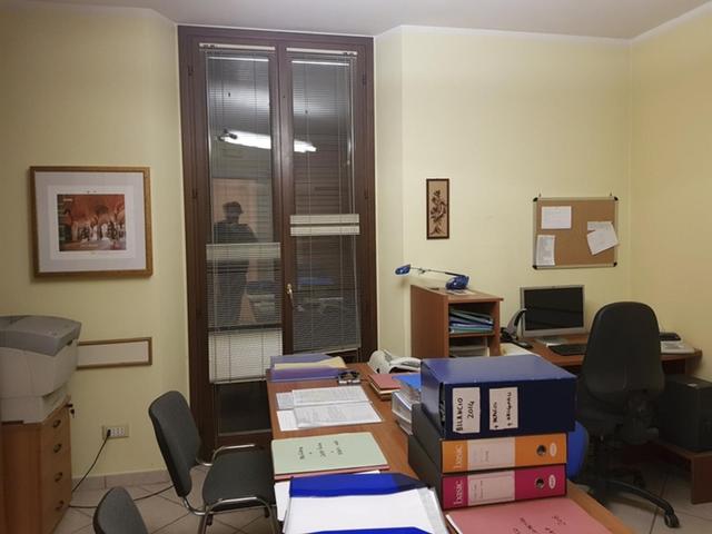 #7091 Porzione di fabbricato ad uso uffici in vendita - foto 3