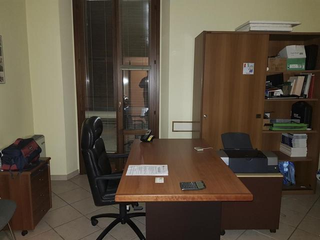 #7091 Porzione di fabbricato ad uso uffici in vendita - foto 10