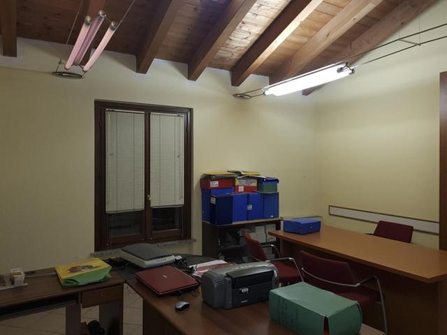#7091 Porzione di fabbricato ad uso uffici in vendita - foto 15