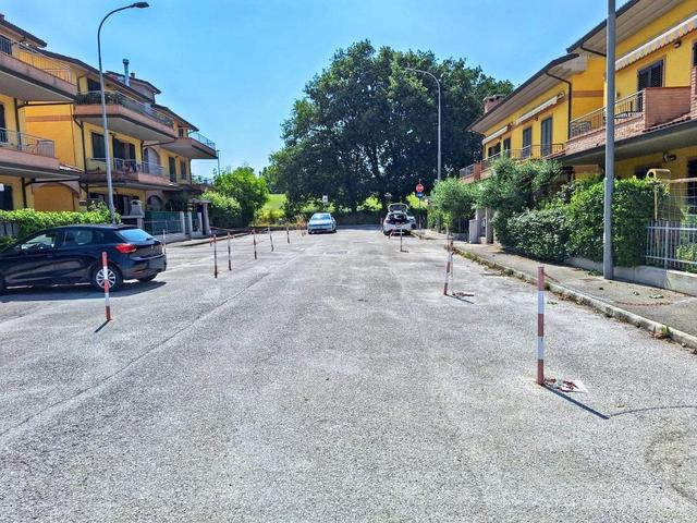 Posti auto in vendita
