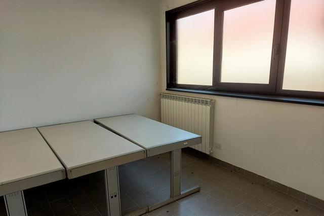 #14912 Capannone in ampio complesso industriale in vendita - foto 13