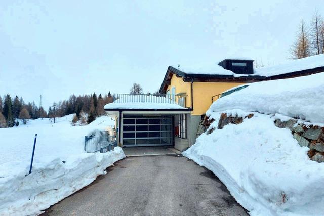 Garage in vendita