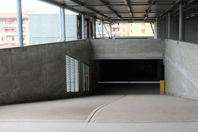 Posti auto in vendita