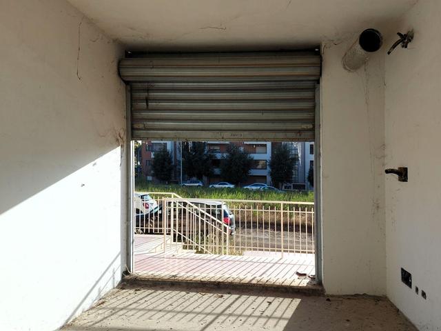 #24331 Negozio al grezzo con corte esclusiva e cantina  (sub 2) in vendita - foto 9