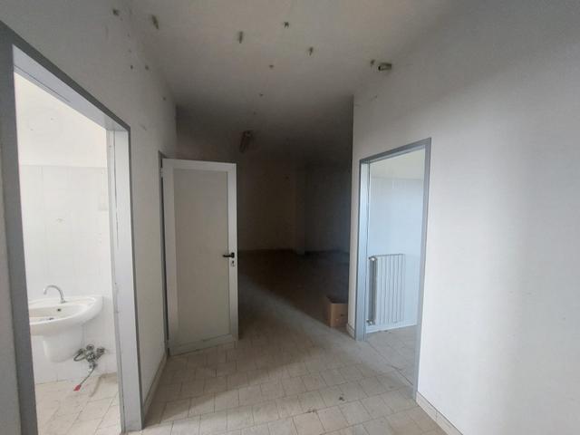 #2638637 Ampio locale commerciale in vendita - foto 4