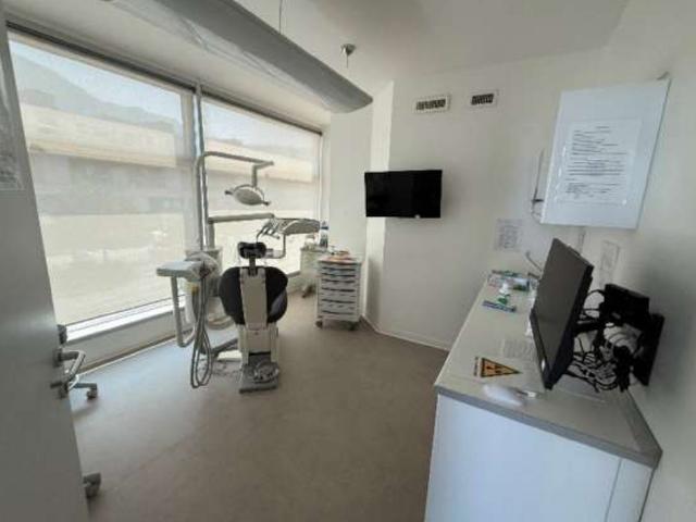 Studi medici in vendita