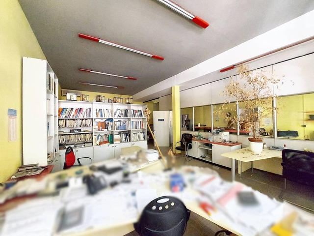 #24199 Ufficio con magazzino e parcheggi in vendita - foto 17