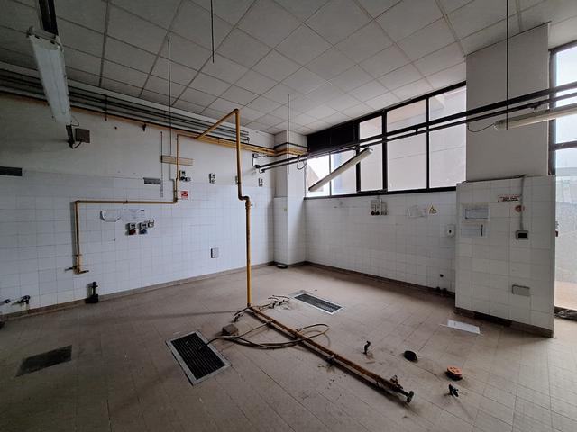 #2537463 Mensa con cucina e servizi in vendita - foto 13