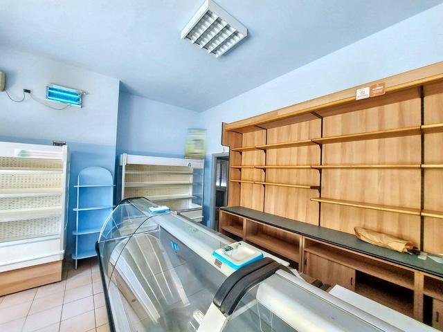 Stabilimenti produttivi in vendita