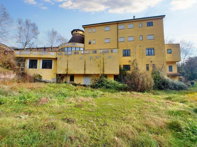 #19584 Complesso ricettivo con piscina in vendita - foto 42