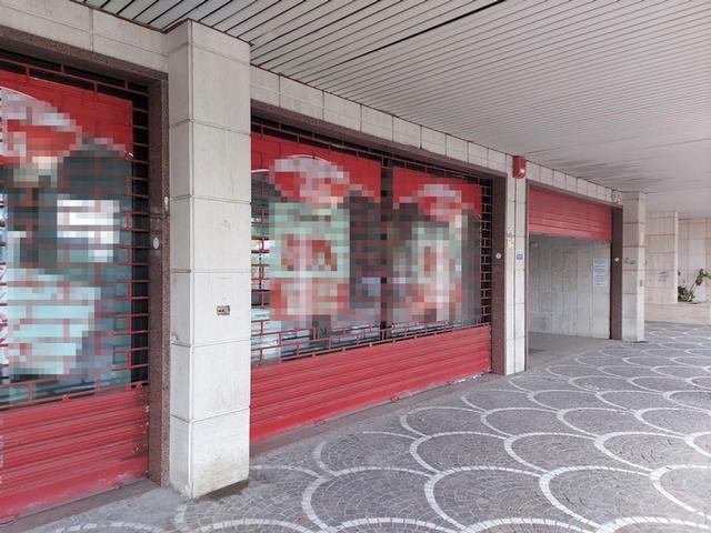 #2655 Ampio negozio con locale autorimessa in vendita - foto 8