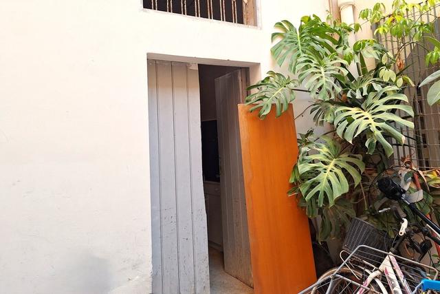 Magazzini in vendita