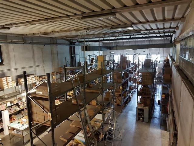 Stabilimenti produttivi in vendita
