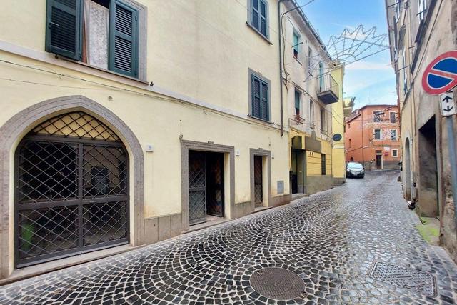 #25306 Locale commerciale in centro storico in vendita - foto 4