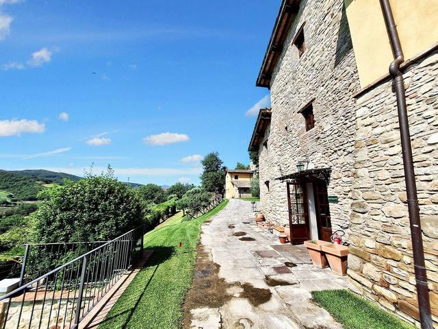 Alberghi in vendita
