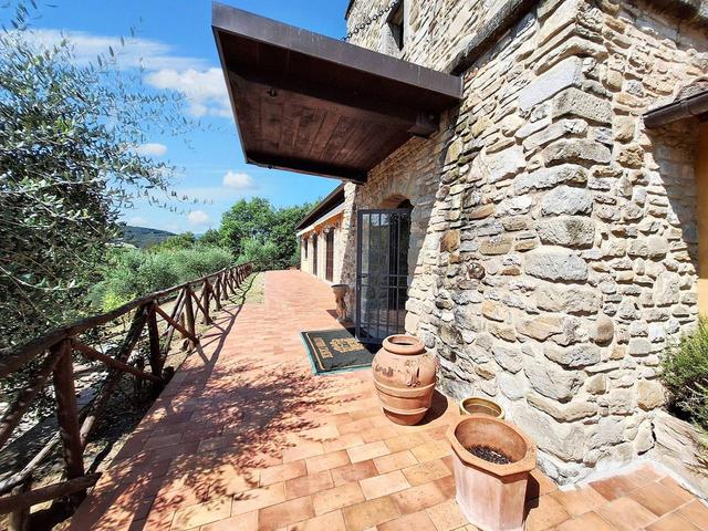 #15016 Struttura ricettiva con centro benessere e campo da golf in vendita - foto 101