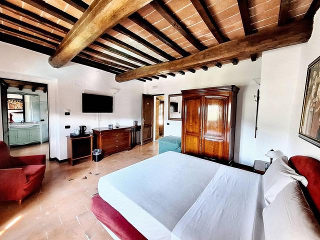 #15016 Struttura ricettiva con centro benessere e campo da golf in vendita - foto 96