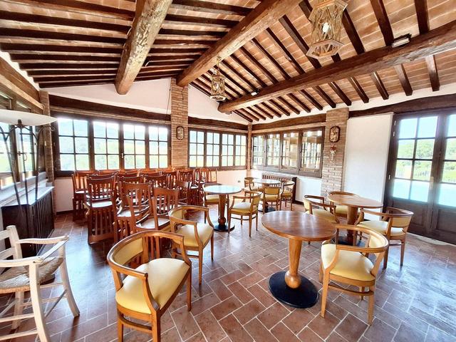 #15016 Struttura ricettiva con centro benessere e campo da golf in vendita - foto 78