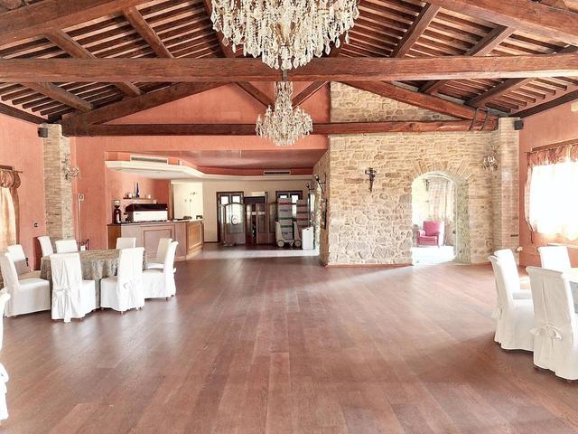 #15016 Struttura ricettiva con centro benessere e campo da golf in vendita - foto 136
