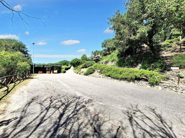 #15016 Struttura ricettiva con centro benessere e campo da golf in vendita - foto 131