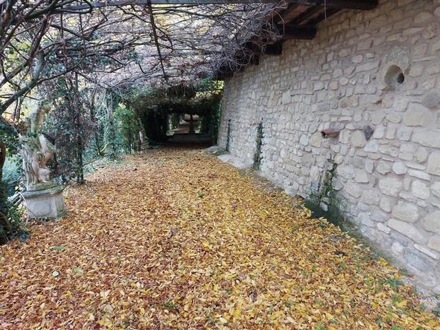 Alberghi in vendita