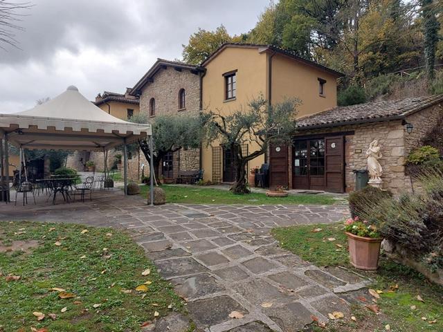 Alberghi in vendita