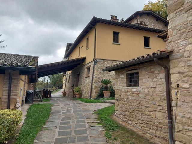 Alberghi in vendita