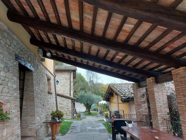 #15016 Struttura ricettiva con centro benessere e campo da golf in vendita - foto 21