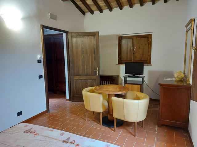 #15016 Struttura ricettiva con centro benessere e campo da golf in vendita - foto 16
