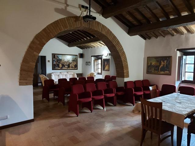 Alberghi in vendita