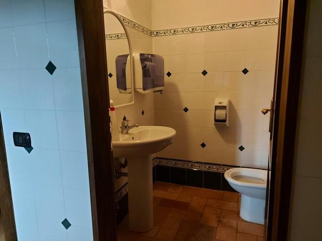 #15016 Struttura ricettiva con centro benessere e campo da golf in vendita - foto 64