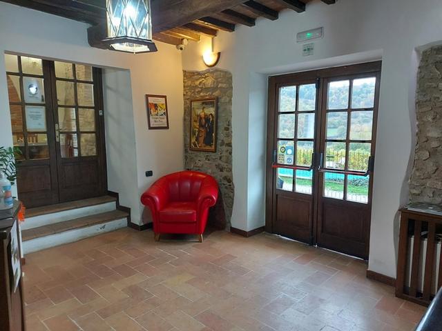 Alberghi in vendita