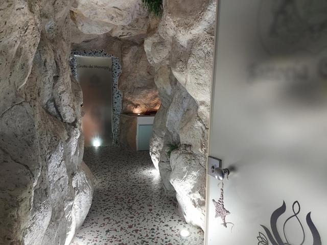 Alberghi in vendita
