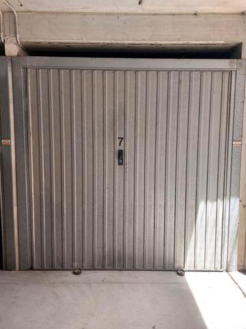 Garage in vendita