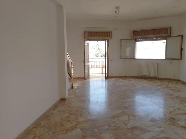 Palazzi in vendita