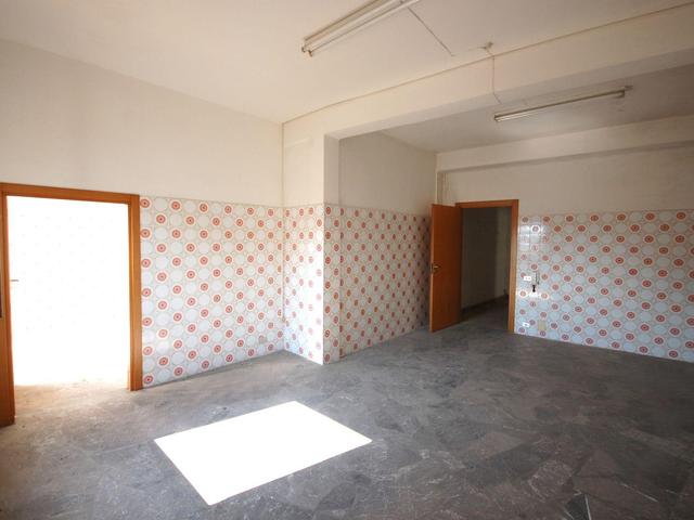 Palazzi in vendita