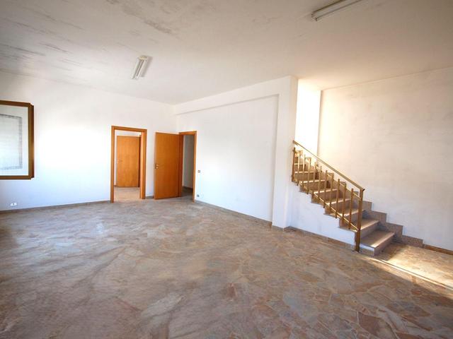 Palazzi in vendita