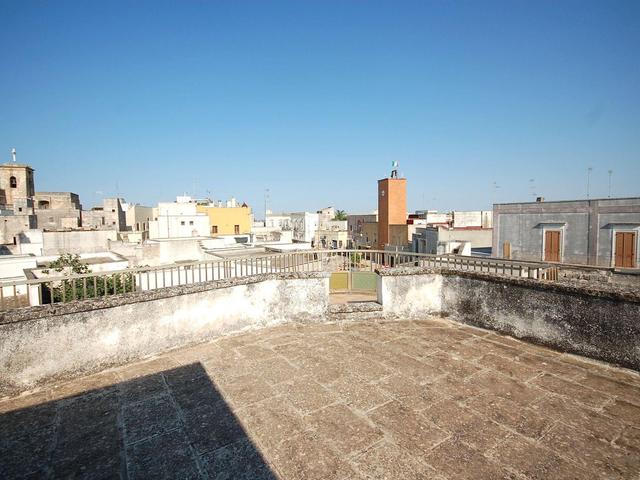 Palazzi in vendita