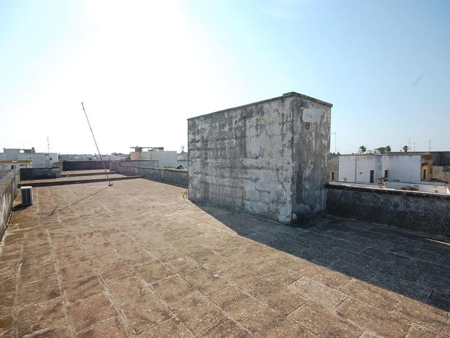 Palazzi in vendita