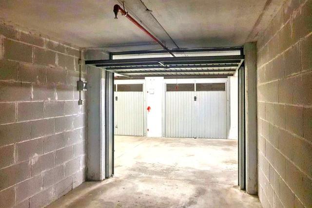 Garage in vendita