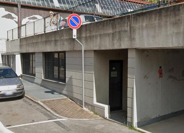 Edifici direzionali in vendita