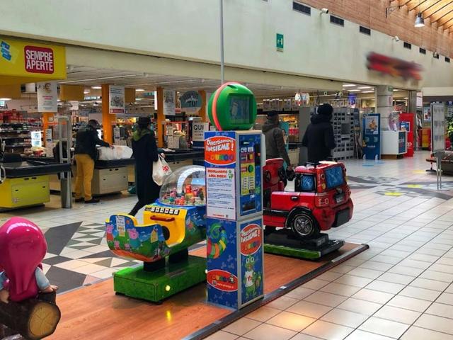 Negozi in vendita
