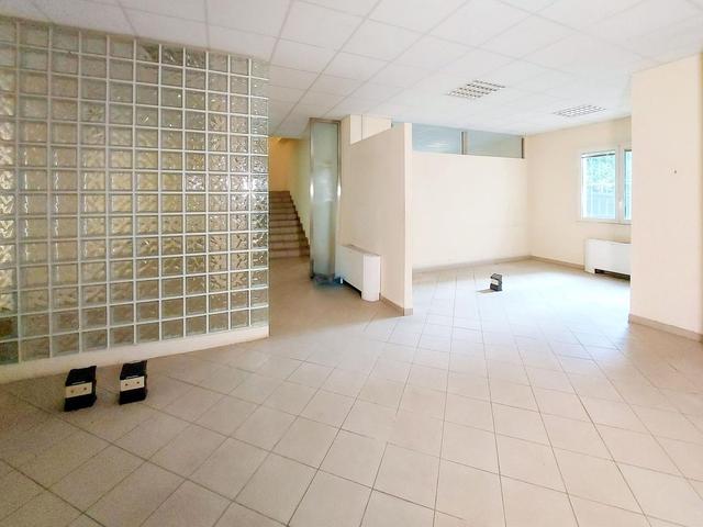 Studi privati in vendita