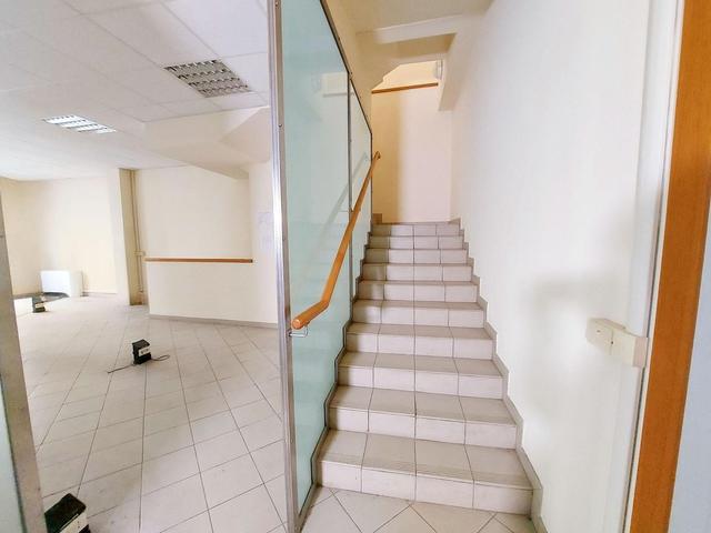 Studi privati in vendita