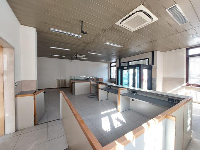 #2638158 Ampio locale in vendita in vendita - foto 2