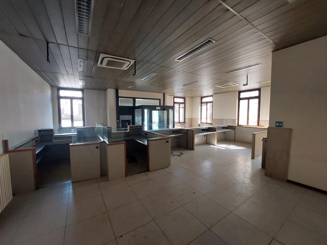 #2638158 Ampio locale in vendita in vendita - foto 4