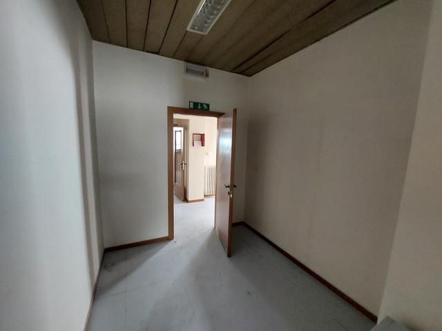 #2638158 Ampio locale in vendita in vendita - foto 10