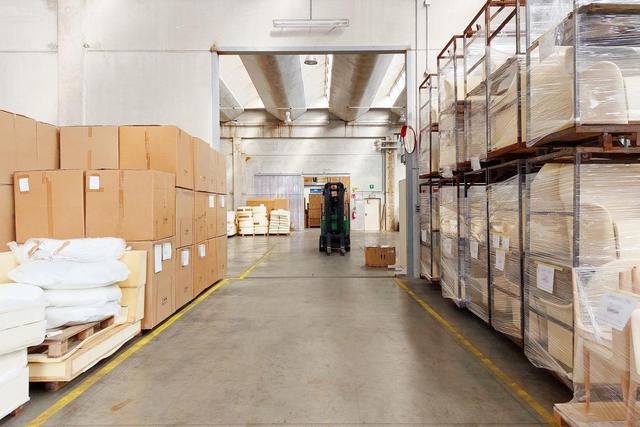 Stabilimenti produttivi in vendita